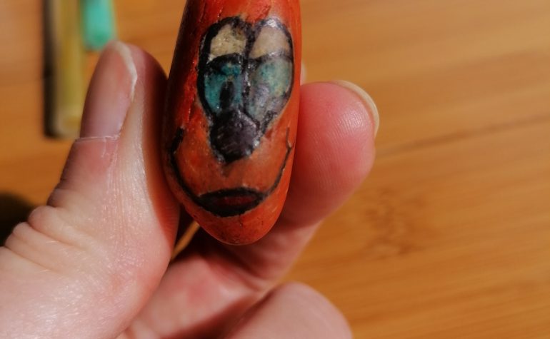 Kei Tof - Happy stone fish