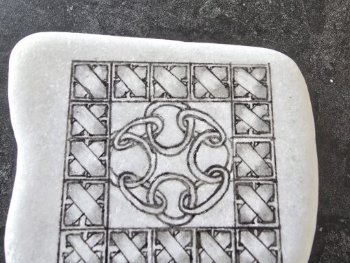 Zentangle op steen
