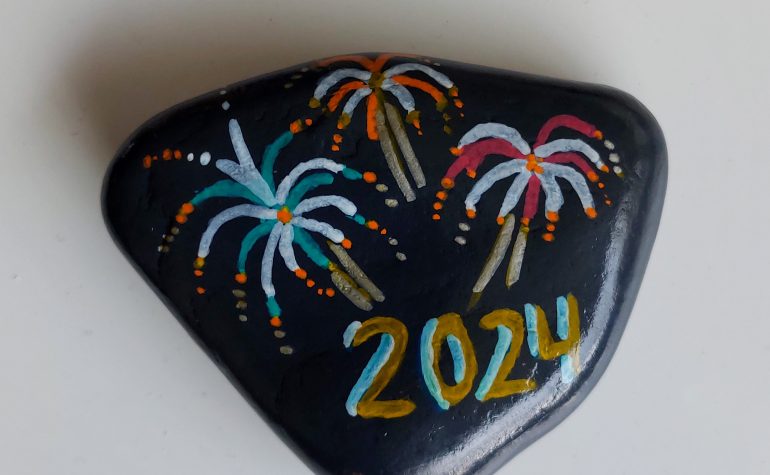 Kei Tof - Happy 2024