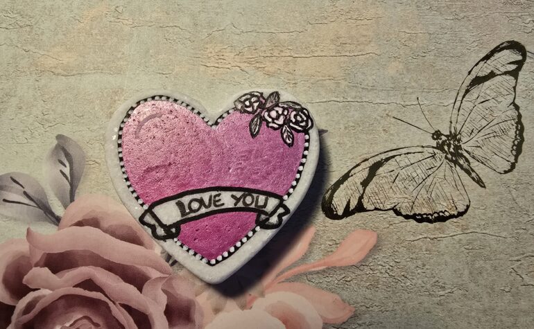 Kei Tof - Roze hart Love You