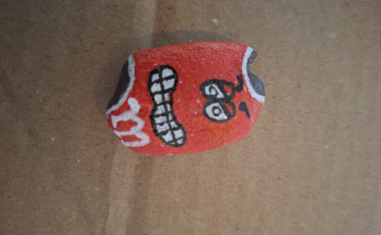 Kei Tof - Red M&M