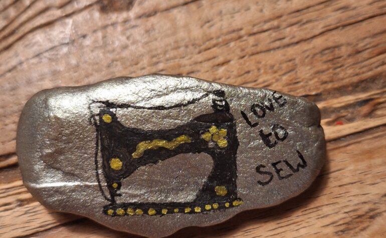 Kei Tof - Love to sew