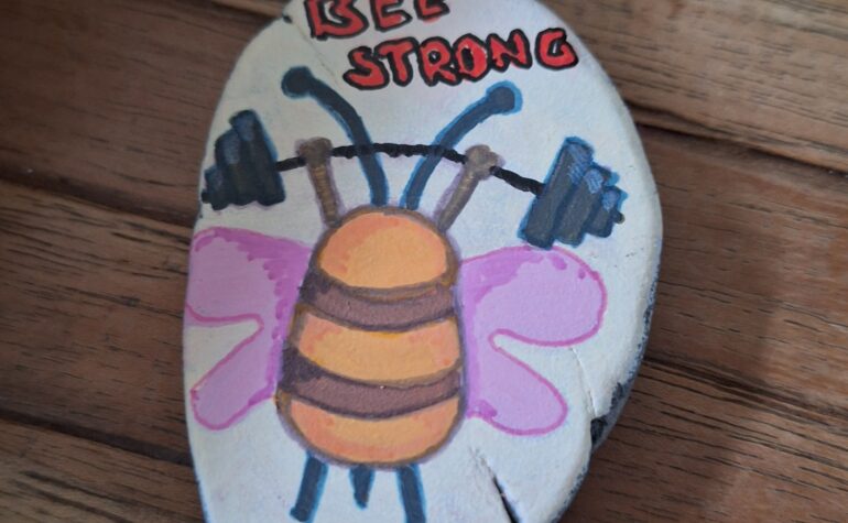 Kei Tof - Bee strong