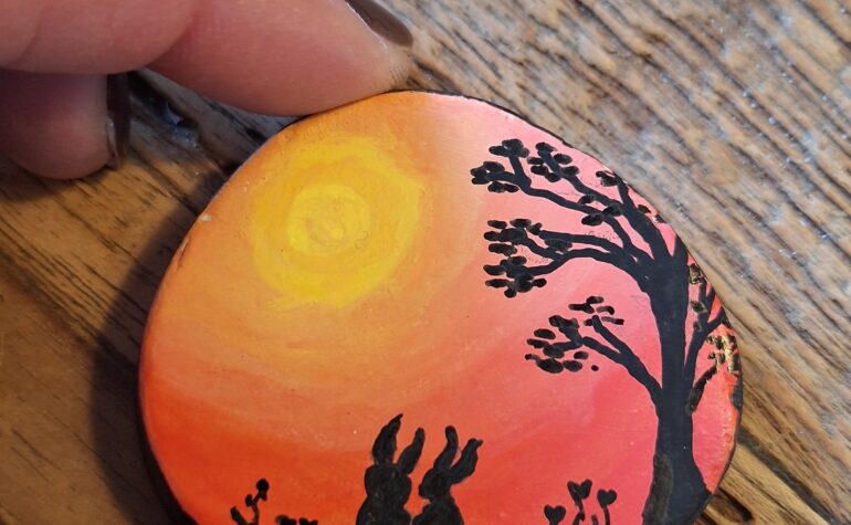 Kei Tof - Sunset rabbits