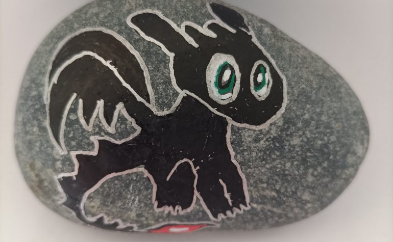 Kei Tof - Toothless