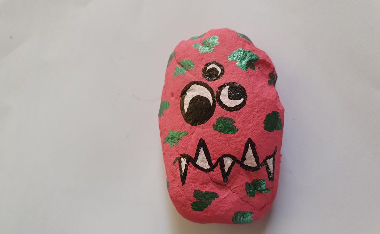 Kei Tof - Roze met groen monstertje