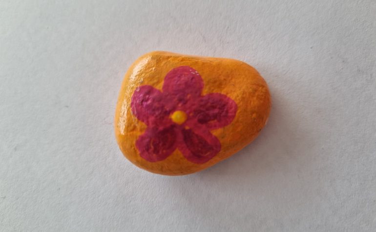 Kei Tof - Roze bloem op orange