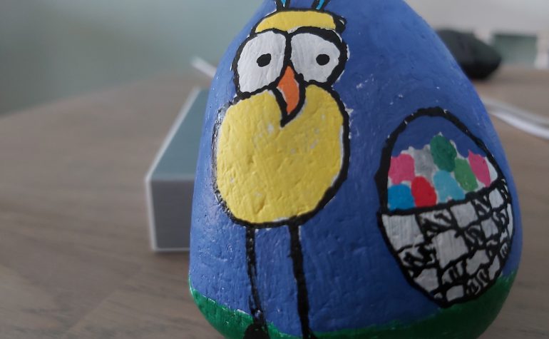 Kei Tof - Kuiken en mand met eieren