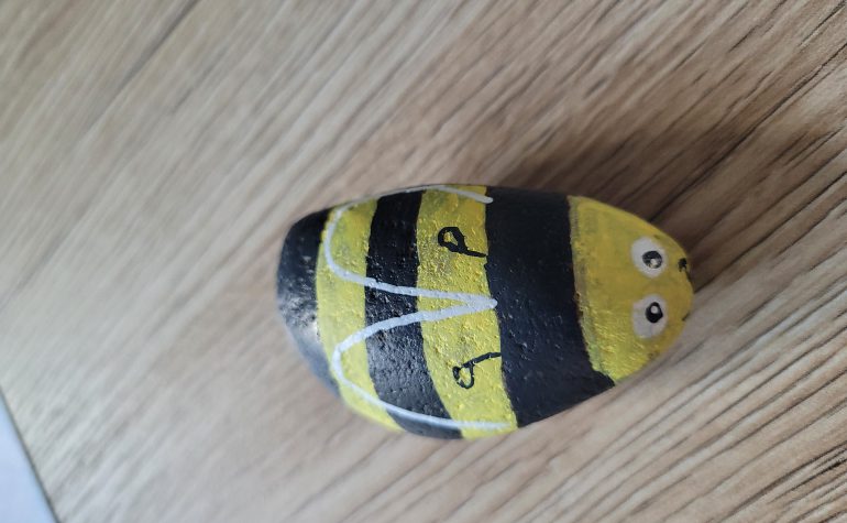 Kei Tof - Bee Happy Kei Tof - Bee Happy