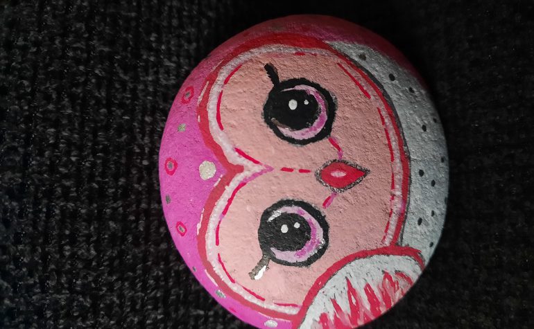 Kei Tof - Pink Owl
