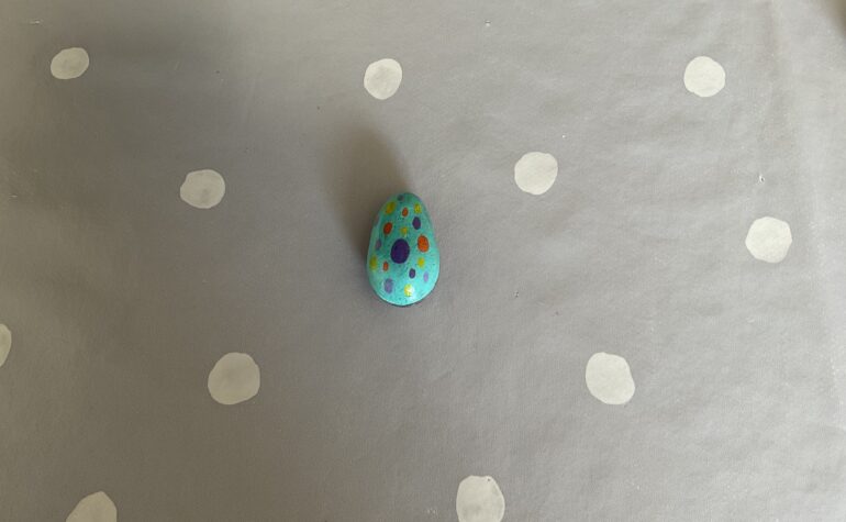 Kei Tof - Happy easter egg