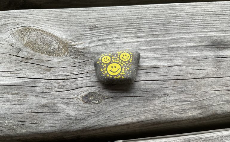 Kei Tof - Happy smileys