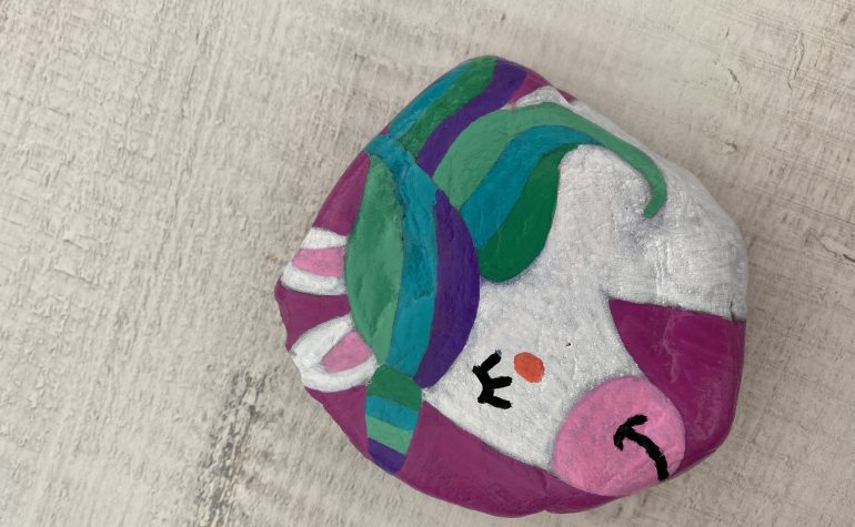Kei Tof - Happy unicorn